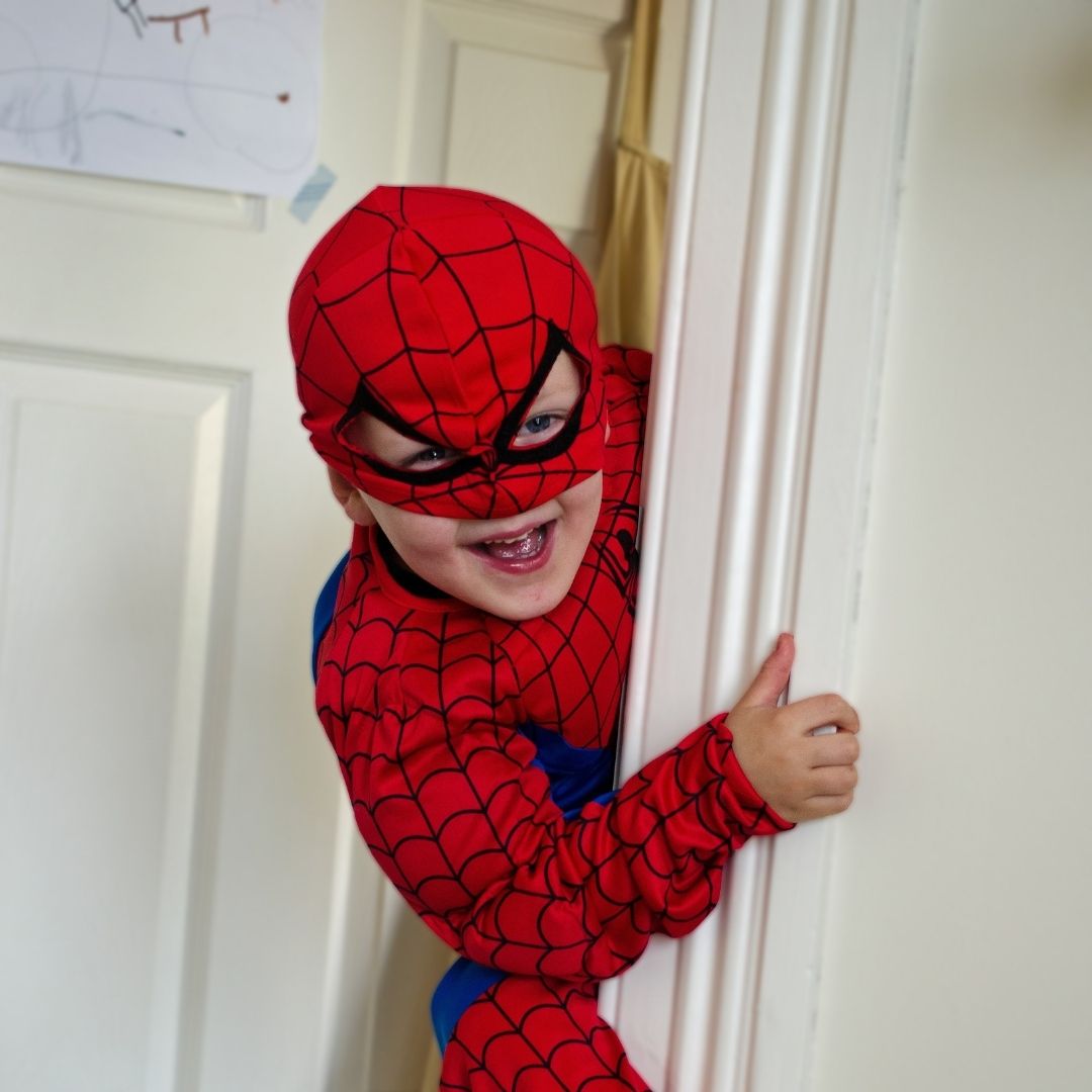 Le Masque Spiderman pour compléter fête Anniversaire garçon